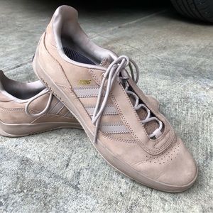Adidas tan sneakers size 9